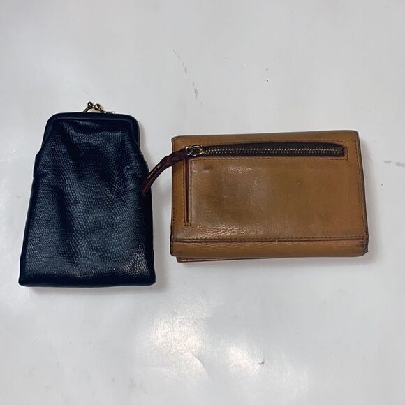 2 Wallet’s Vintage Dooney & Bourke 1975 Bags - Picture 3 of 14